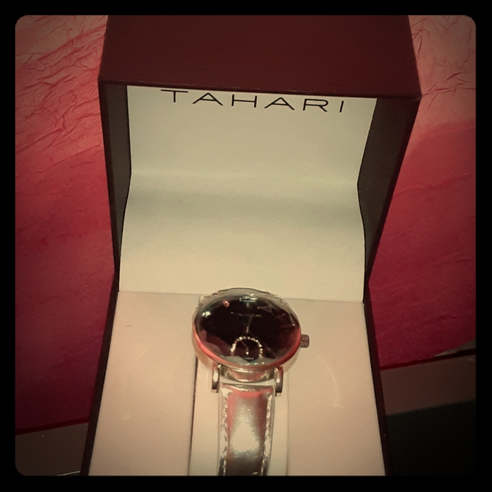 TAHARI DIAMOND WATCH